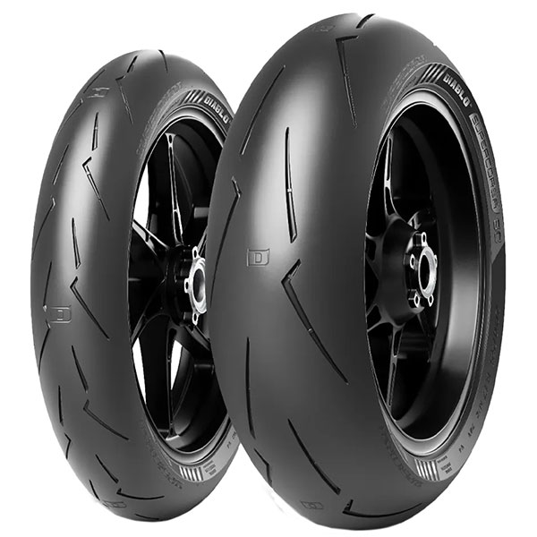 pirelli_diablo_supercorsa_v4_tyre.jpg